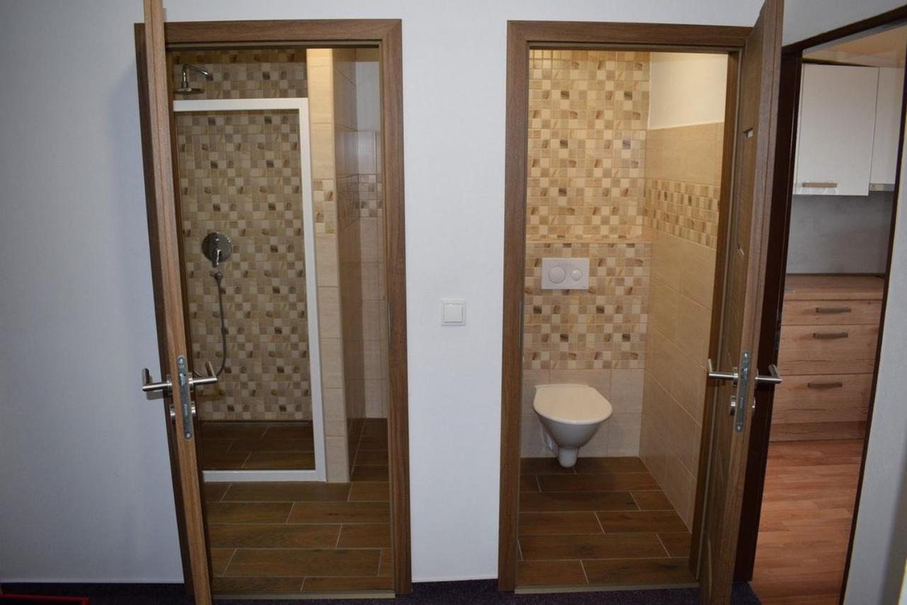 Apartmány Kubova Huť Exterior foto