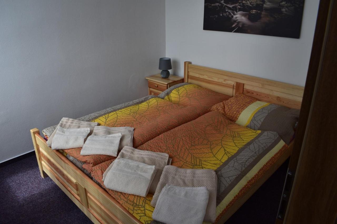 Apartmány Kubova Huť Exterior foto