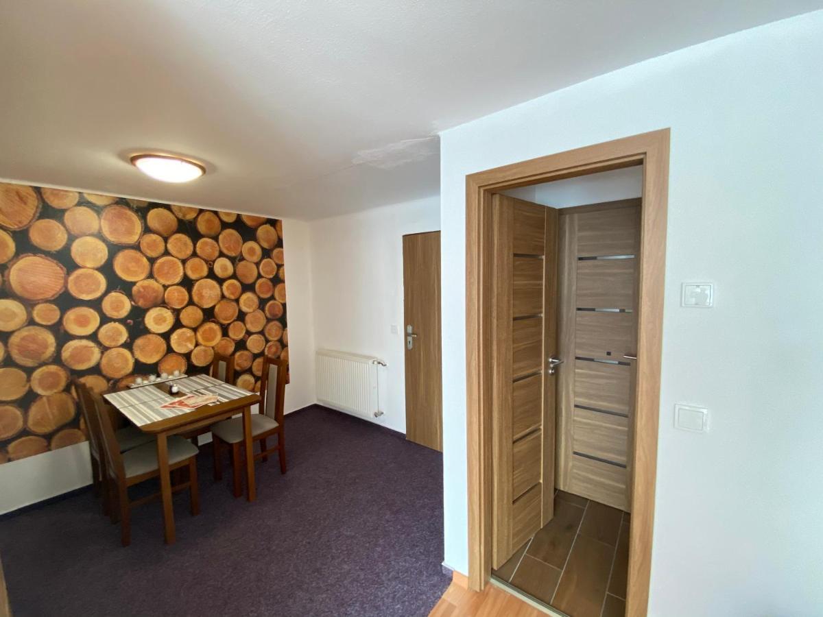 Apartmány Kubova Huť Exterior foto