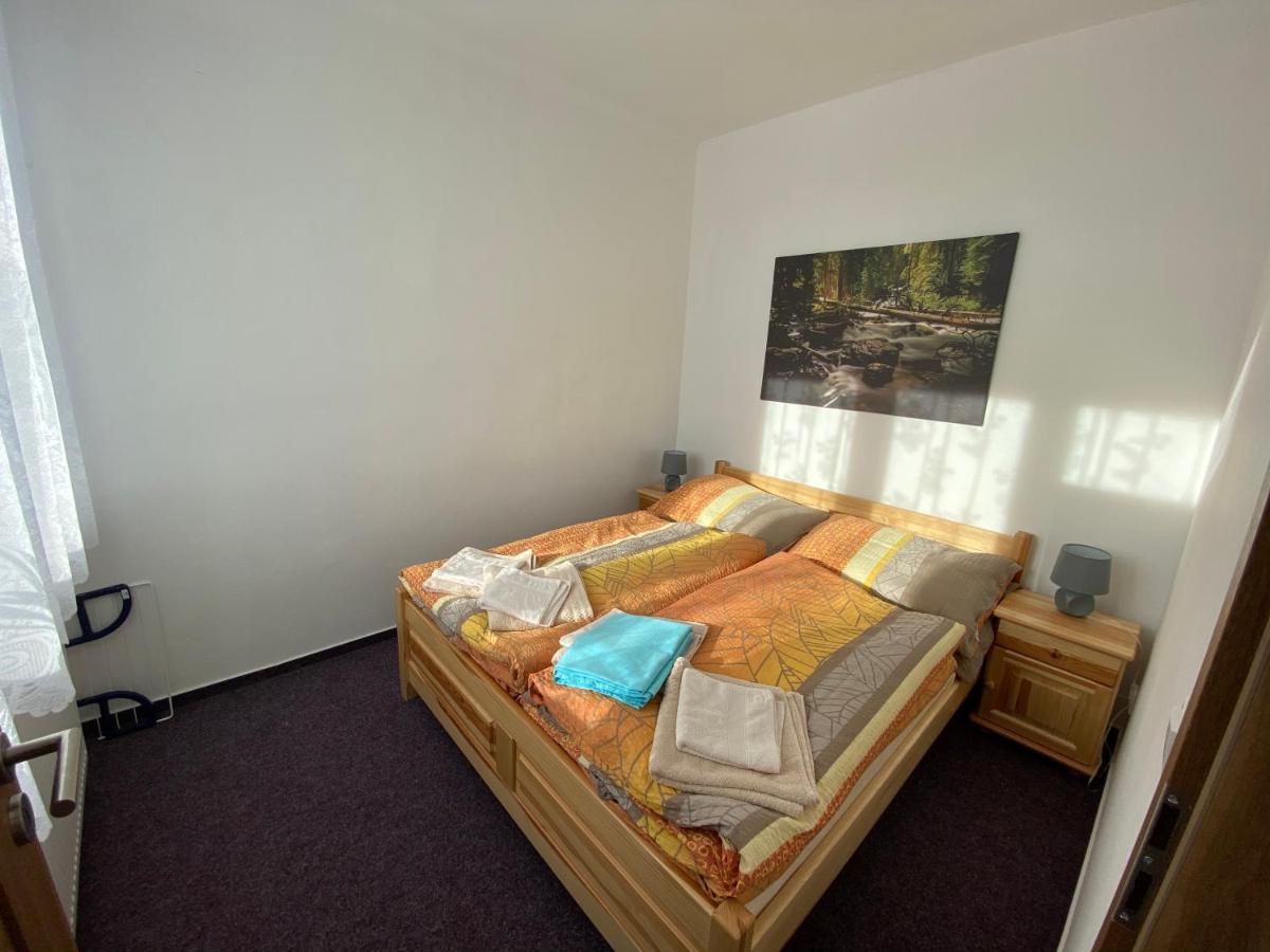 Apartmány Kubova Huť Exterior foto