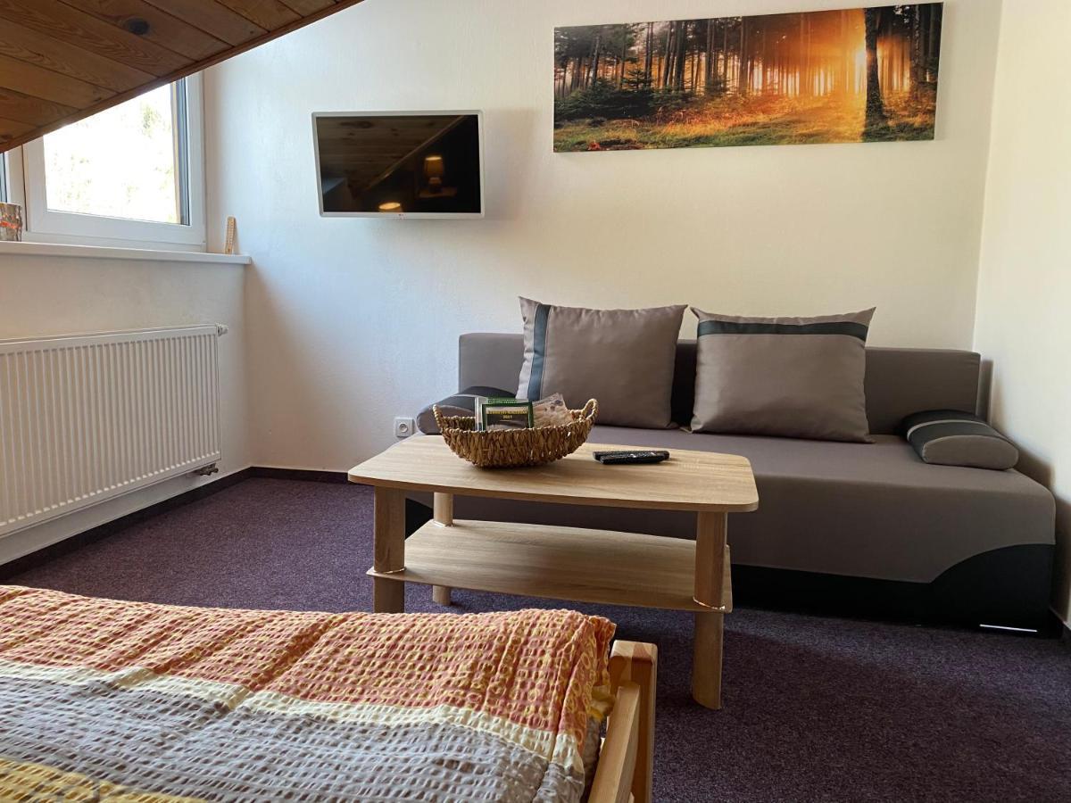 Apartmány Kubova Huť Exterior foto